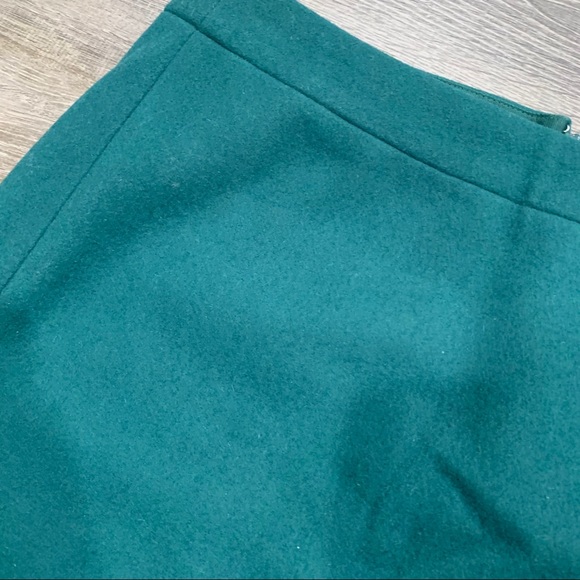 SOLD - J. Crew | Skirt Green Wool Blend Skirt- size 4 - Picture 2 of 6